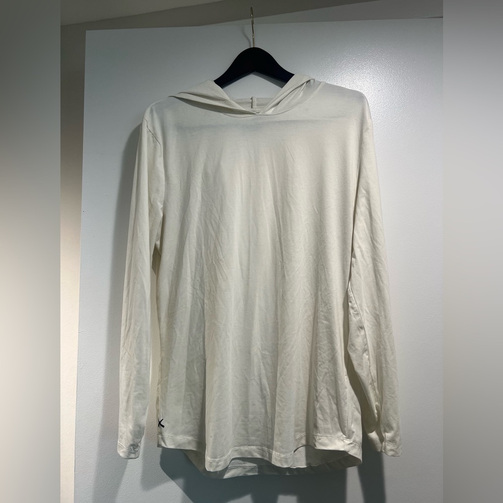 Cuts Clothing curved Hem large light hooded Long sleeve